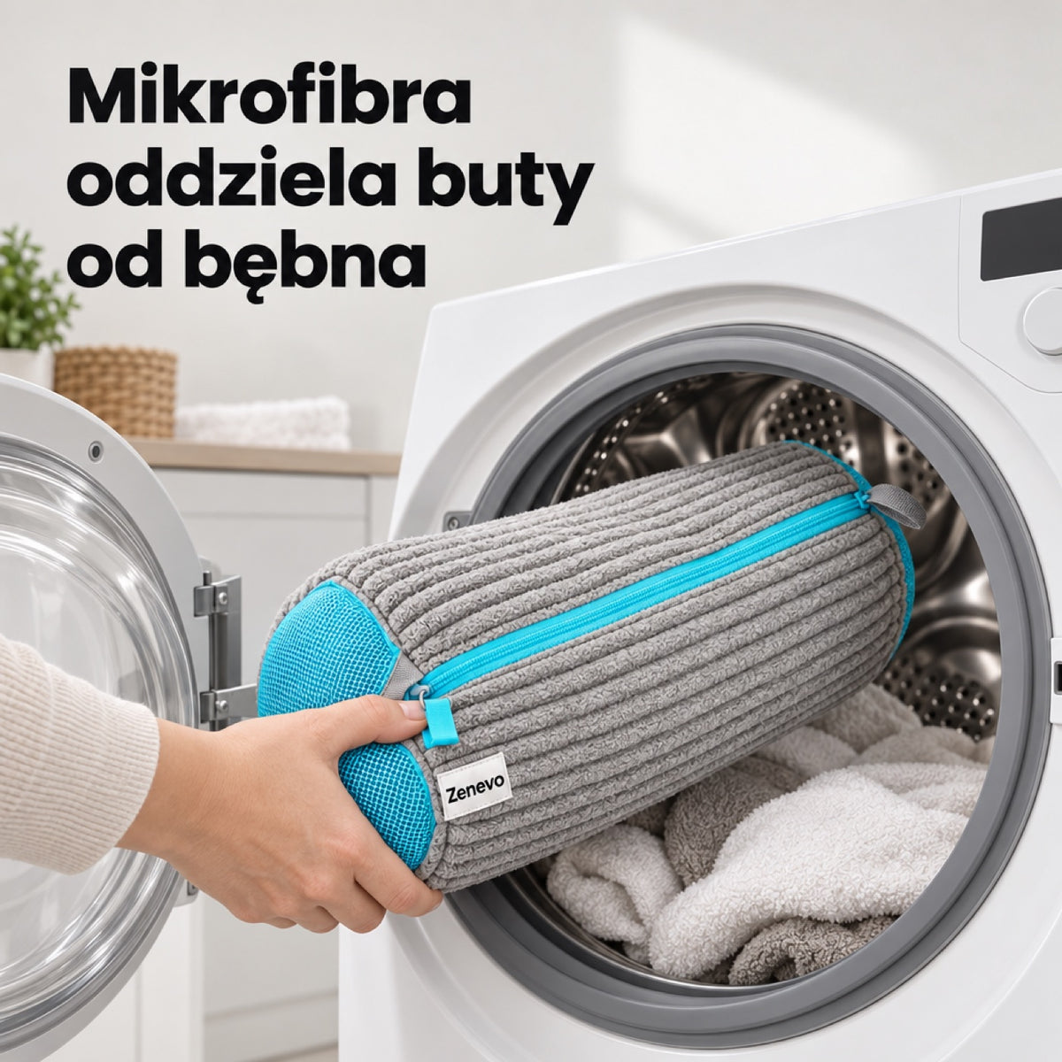 Zapięty worek z butami wkładany do bębna pralki